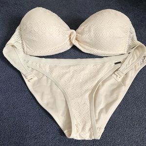 Ripzone | Women’s lace bikini, off white, bandeau top, size XL, never worn.